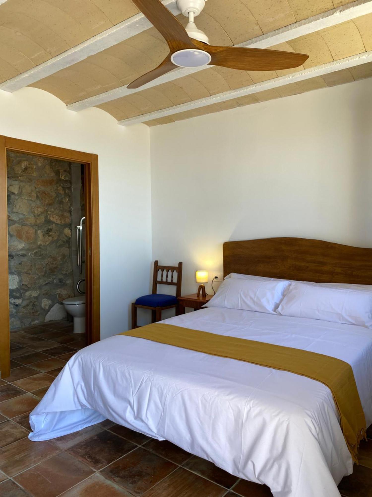La Cueva De Miravet - Villa De Lujo En La Cima De La Montana Con Vistas Al Mar 卡巴尼斯 外观 照片